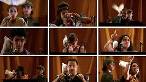 Imágenes del performance "El susurro de Tatlin", de Tania Bruguera, en 2009